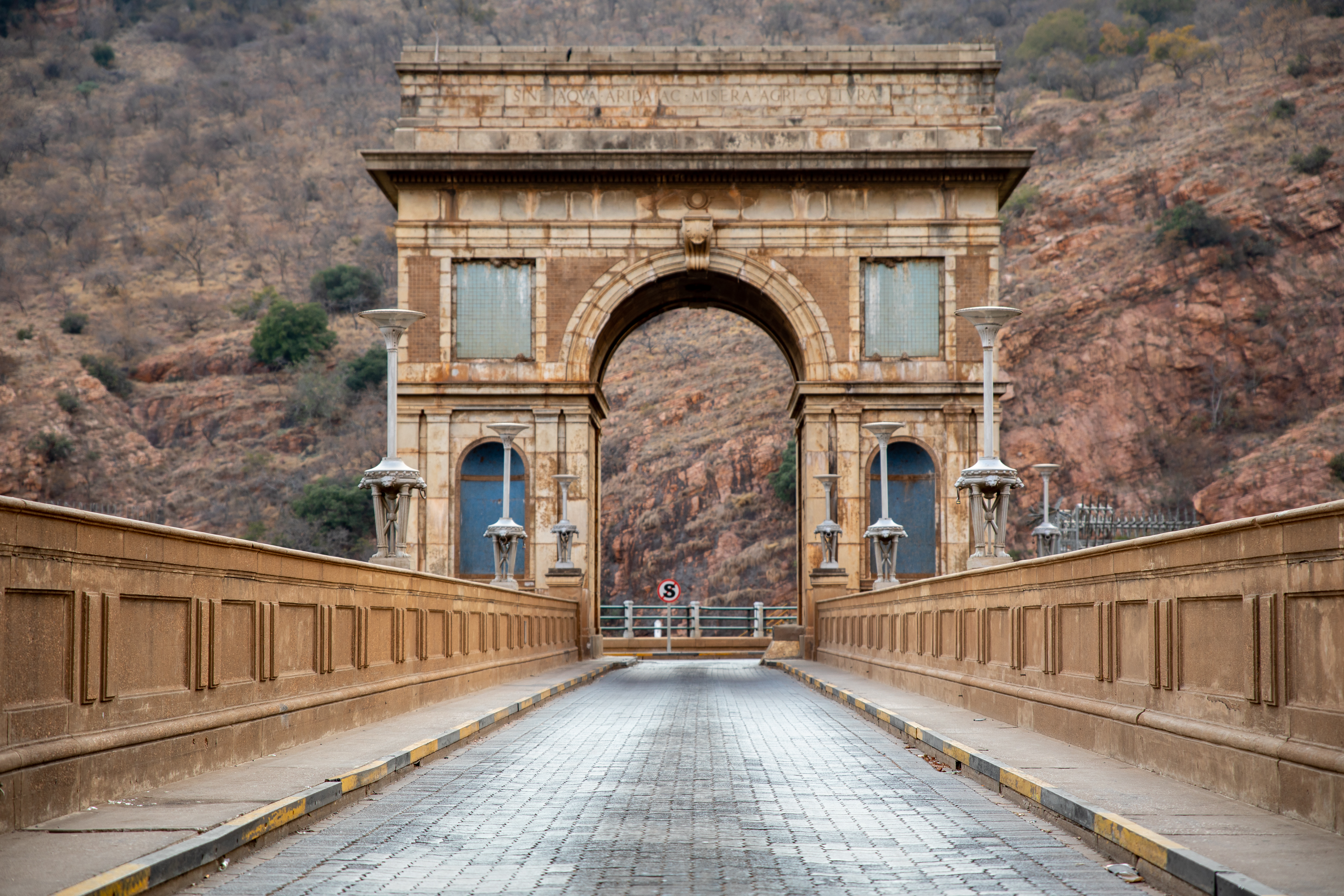 Arch at Hartbeespoort dam wall